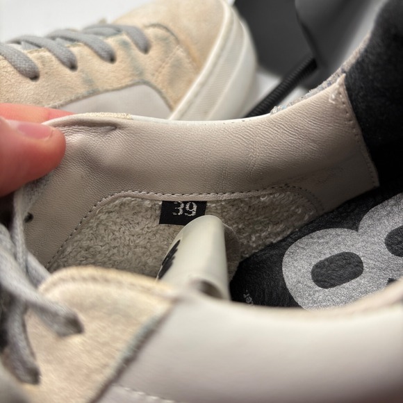 P448 White Gray Suede Leather Perforated Lace Up Sneakers Women's Size EU 39 - Picture 2 of 8